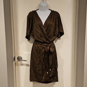 DVF NWT 'Genevieve' Mushroom Size 6